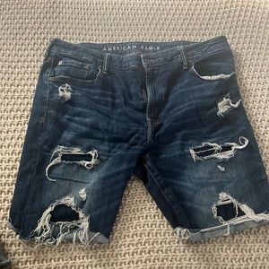 American eagle shirt jeans